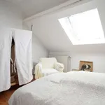 Rent a room of 100 m² in brussels