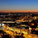 Rent 4 bedroom apartment in Lisbon