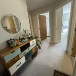 Rent 2 bedroom flat in Salford