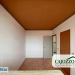 Affitto 4 camera appartamento di 90 m² in Palermo