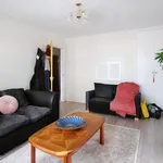 Rent 2 bedroom flat in Uxbridge