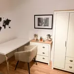 Miete 3 Schlafzimmer wohnung von 80 m² in Frankfurt