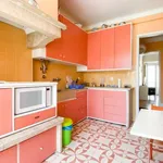 Rent a room in lisbon