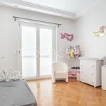 Rent 7 bedroom house of 320 m² in Roma