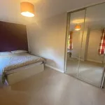 Rent 4 bedroom flat in South West England