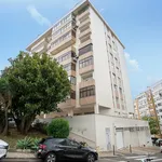 Rent 3 bedroom apartment of 110 m² in Lisbon