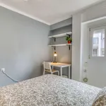 Rent a room of 80 m² in valencia