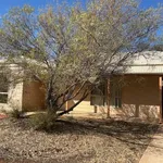 Rent 4 bedroom house in Roxby Downs