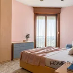 Rent 2 bedroom apartment of 75 m² in Milano