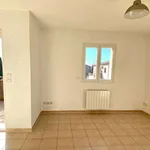 Appartement de 40 m² avec 2 chambre(s) en location à Pertuis