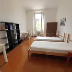 Rent 3 bedroom apartment of 72 m² in Milano