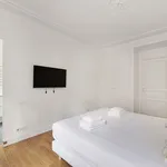 Appartement de 1292 m² avec 2 chambre(s) en location à Paris