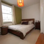 Rent 4 bedroom house in Woking