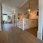 Huur 2 slaapkamer appartement van 125 m² in Amsterdam