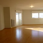 Rent 2 bedroom apartment of 54 m² in REIMS