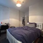 Rent 8 bedroom house in East Midlands