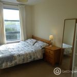 Rent 2 bedroom flat in Aberdeen