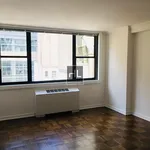 Rent 1 bedroom apartment of 437 m² in Manhattan