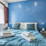 Rent 3 bedroom apartment of 50 m² in Florence