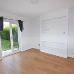 Rent 3 bedroom flat in Broxtowe