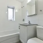 Appartement de 624 m² avec 1 chambre(s) en location à Toronto