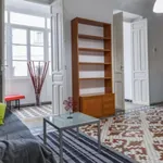 Rent 7 bedroom apartment in Valencia