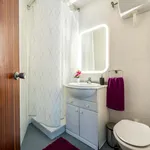 Rent 4 bedroom apartment of 132 m² in Málaga