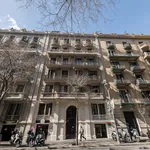 Rent 1 bedroom apartment of 130 m² in Barcelona