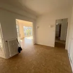 Appartement de 80 m² avec 4 chambre(s) en location à Aix-en-Provence