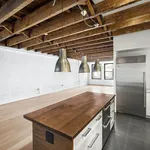 Rent 4 bedroom house of 278 m² in New York City