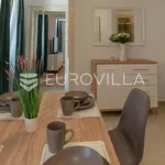 Rent 1 bedroom apartment of 72 m² in Rovinj