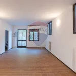 Villa singola in Affitto Lonato del Garda 31971013-393 | RE/MAX Italia