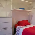 Quarto em porto