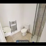 Rent 4 bedroom flat in London