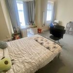 Rent 6 bedroom flat in Wales