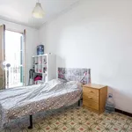 Rent a room of 110 m² in barcelona