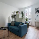 Rent 2 bedroom apartment of 34 m² in Paris