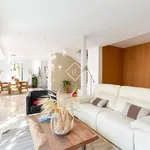 Rent 4 bedroom house of 263 m² in Barcelona