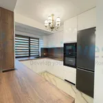 Rent 3 bedroom apartment of 2 m² in Oradea