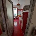 Rent 2 bedroom apartment of 90 m² in padova