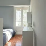 Rent 6 bedroom apartment in Lisbon