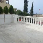 Rent 3 bedroom house of 135 m² in Γλυφάδα