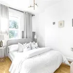 Rent 2 bedroom flat in London