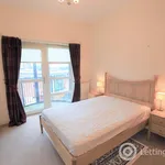 Rent 2 bedroom apartment in Edinburgh