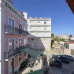 Rent a room in lisbon