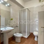 Rent 4 bedroom apartment of 96 m² in Roma