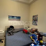 Rent 2 bedroom apartment of 75 m² in Napoli