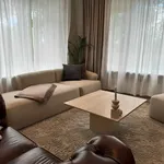 Rent 4 bedroom apartment of 107 m² in Liskwartier