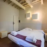 Studio of 40 m² in Florence