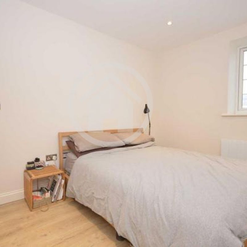Offer for rent: Flat, 1 Bedroom Buchan Hill